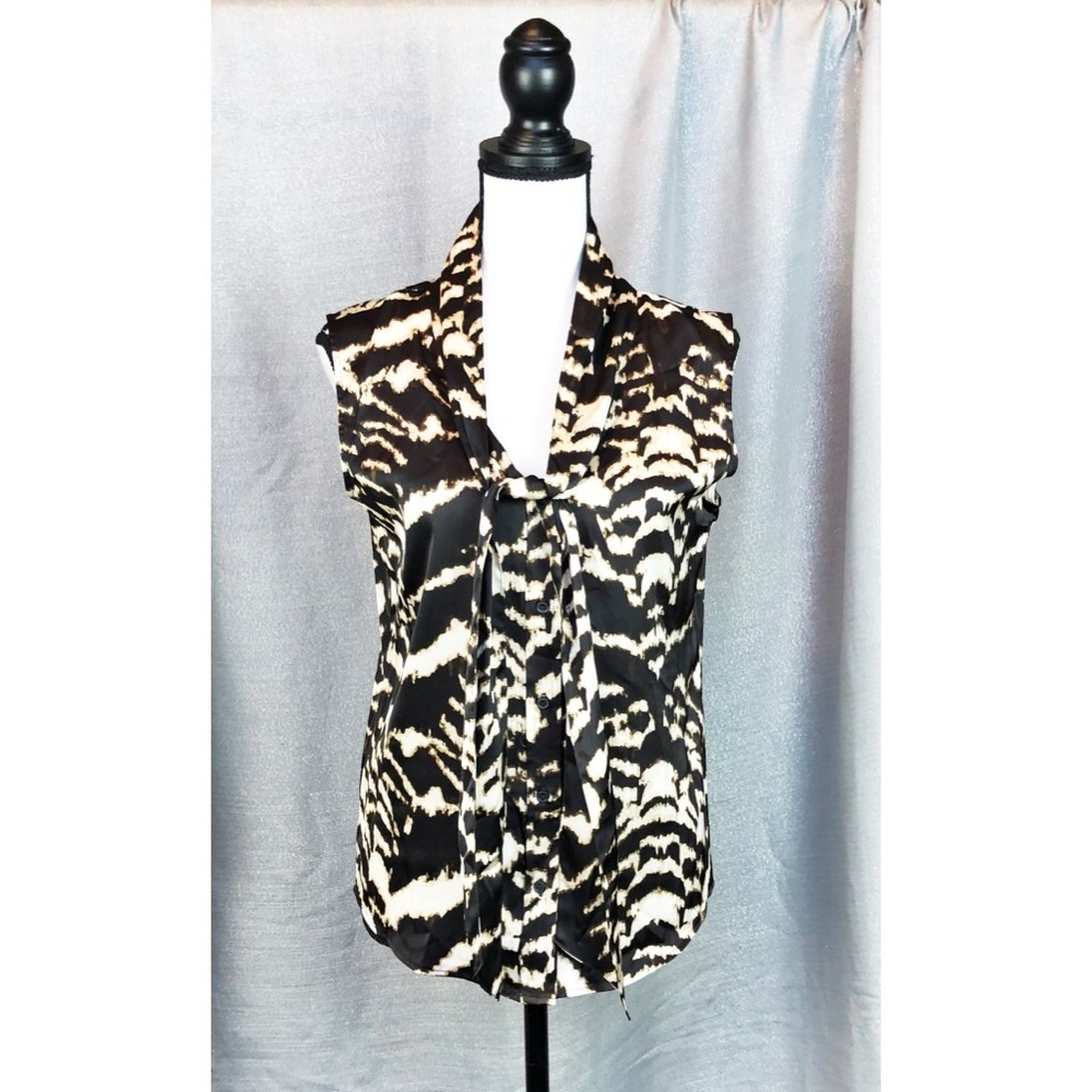 Calvin Klein Sleeveless Tie Front Blouse size S